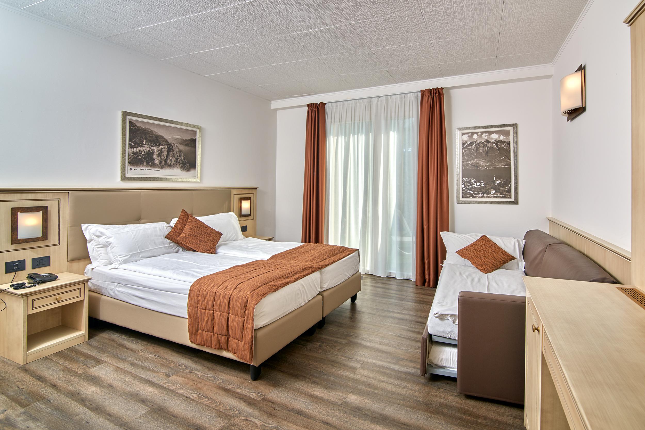 Hotel Le Balze - Aktiv & Wellness Tremosine Exteriör bild