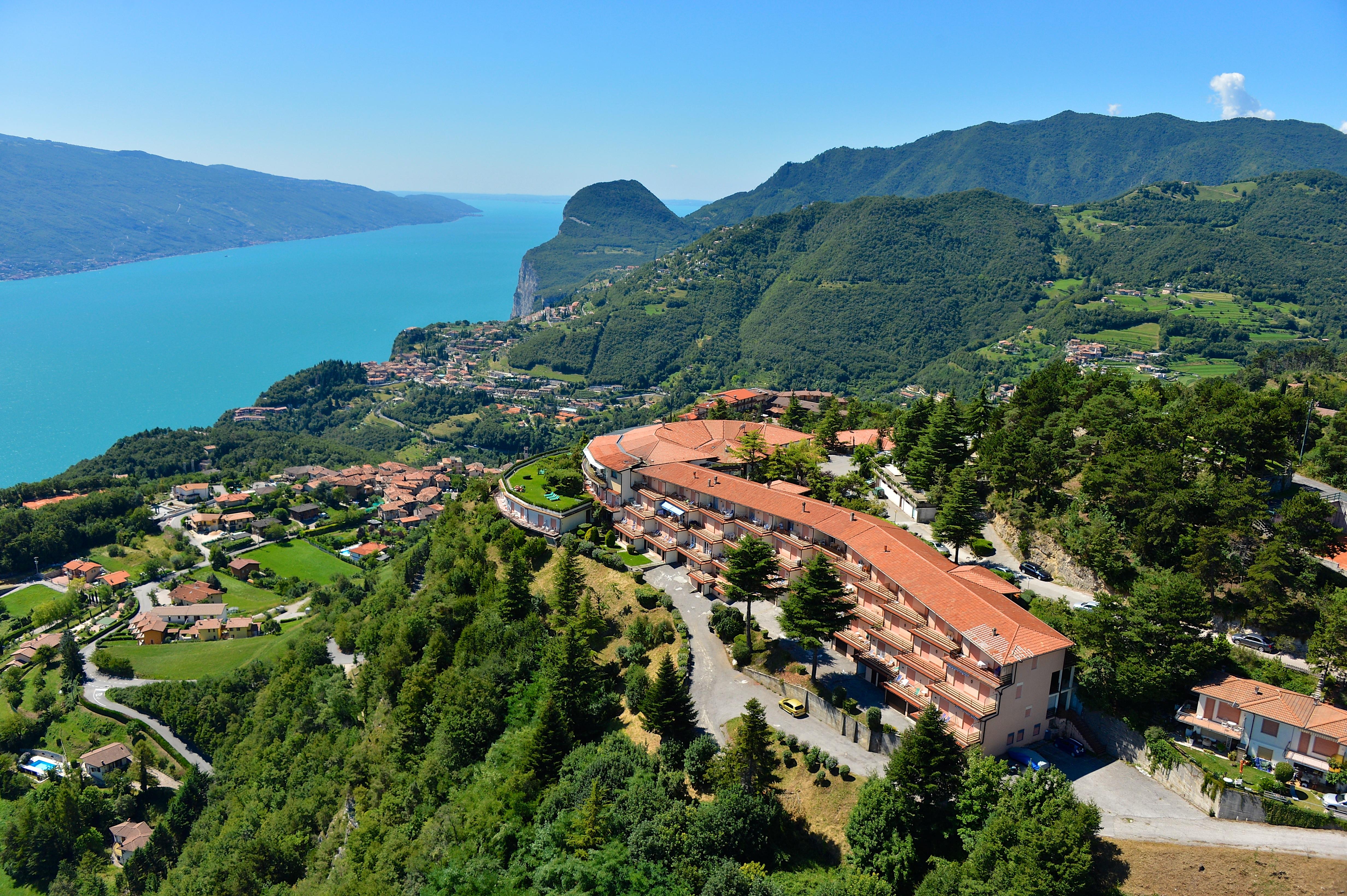 Hotel Le Balze - Aktiv & Wellness Tremosine Exteriör bild