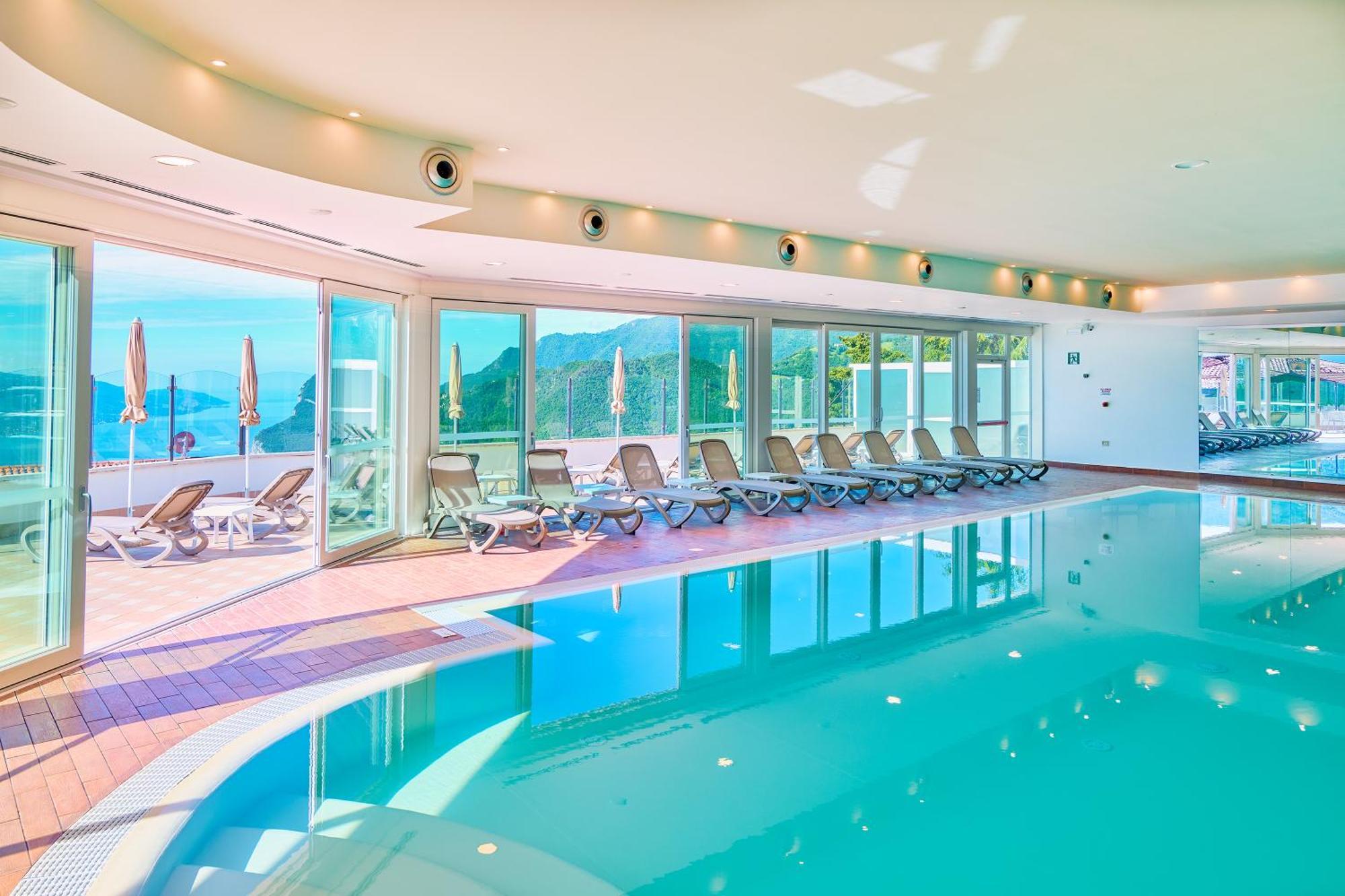 Hotel Le Balze - Aktiv & Wellness Tremosine Exteriör bild